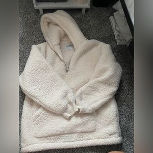 Hollister sherpa